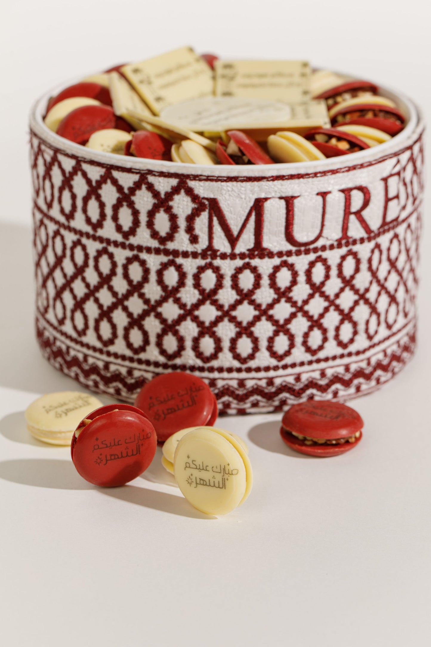 MURÈ ROUND CHOCOLATE