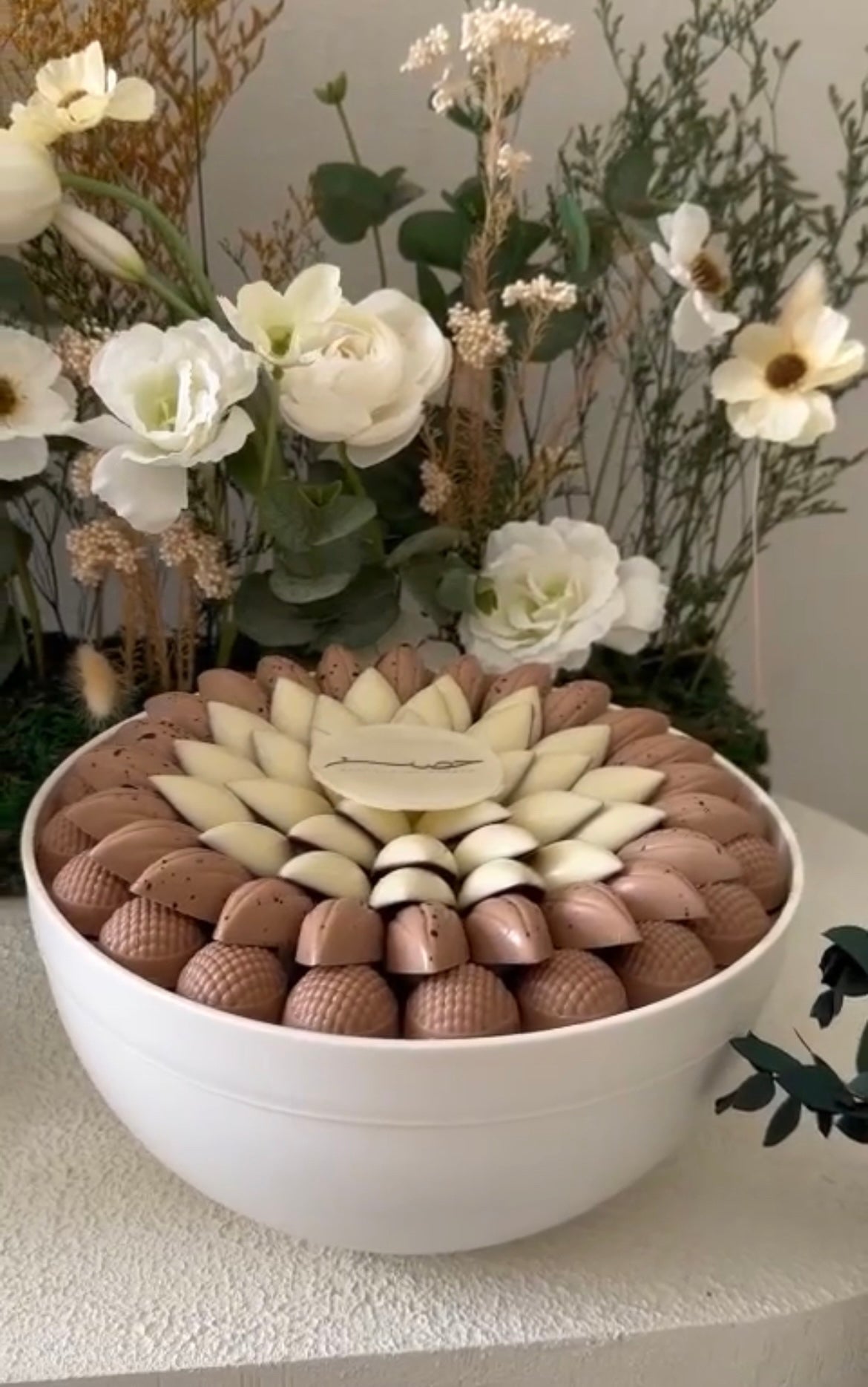 ROUND FLOWER BOWL