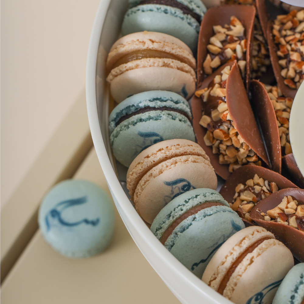 Mure medium bowl printed macarons not available